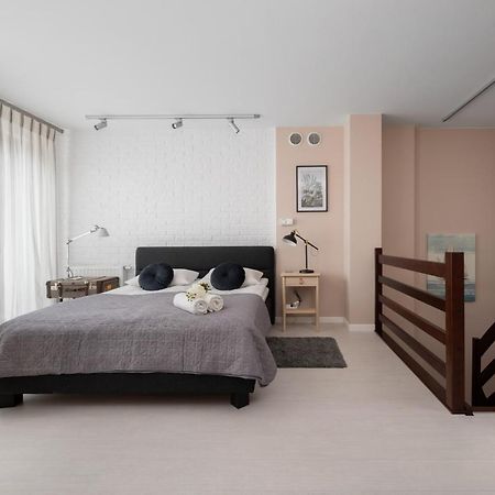 Wroclaw Dabie Silver By Renters Bagian luar foto