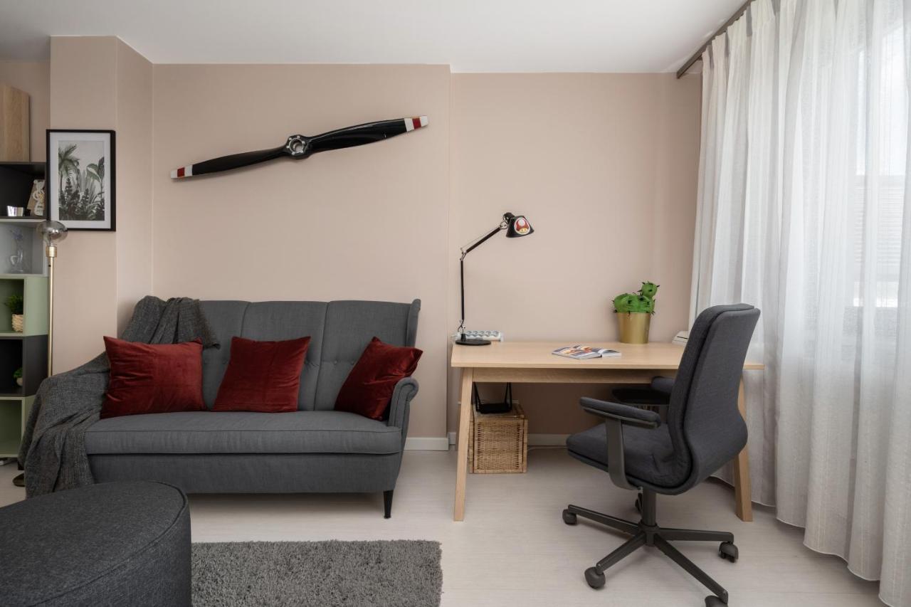 Wroclaw Dabie Silver By Renters Bagian luar foto