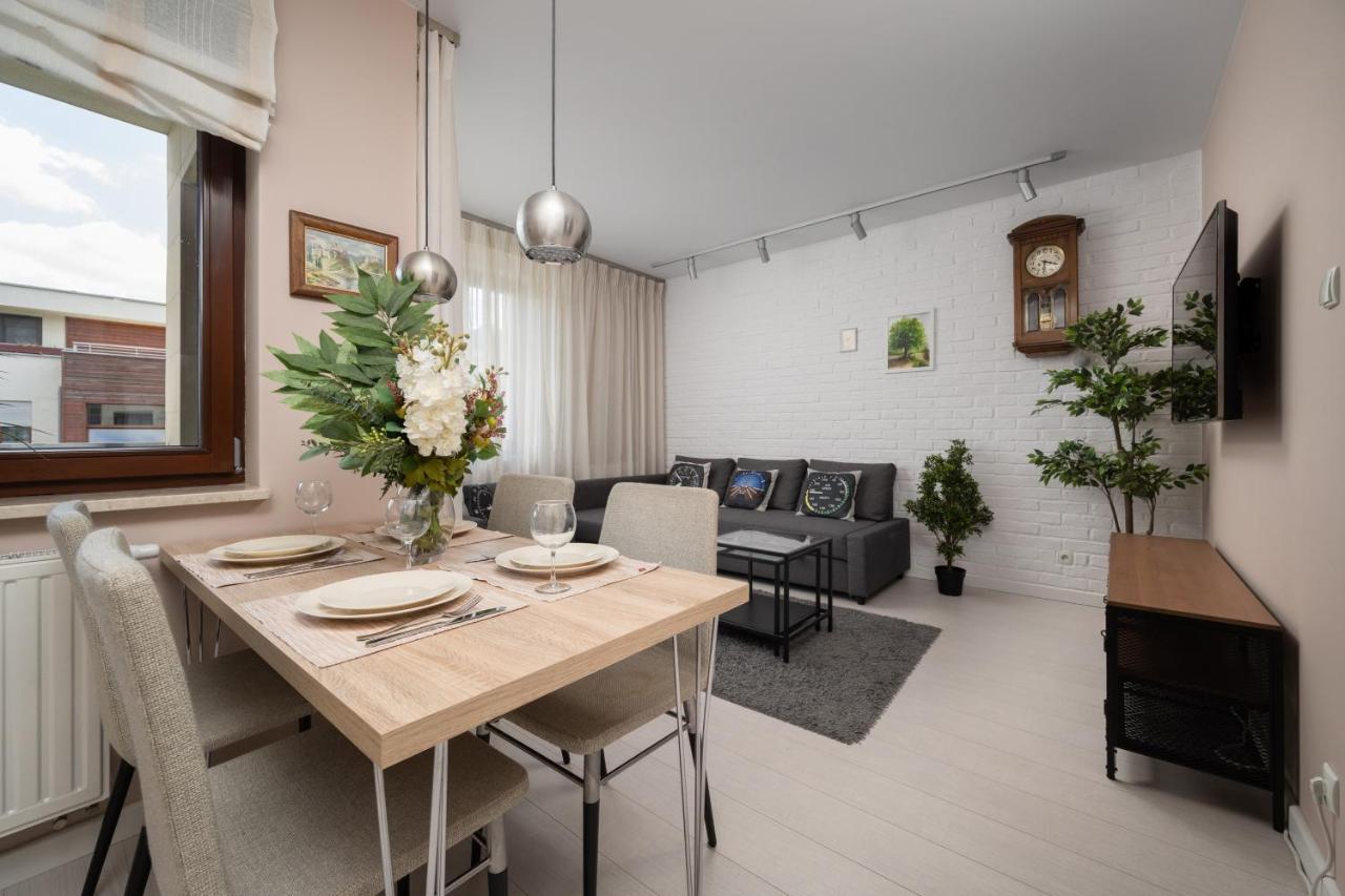 Wroclaw Dabie Silver By Renters Bagian luar foto
