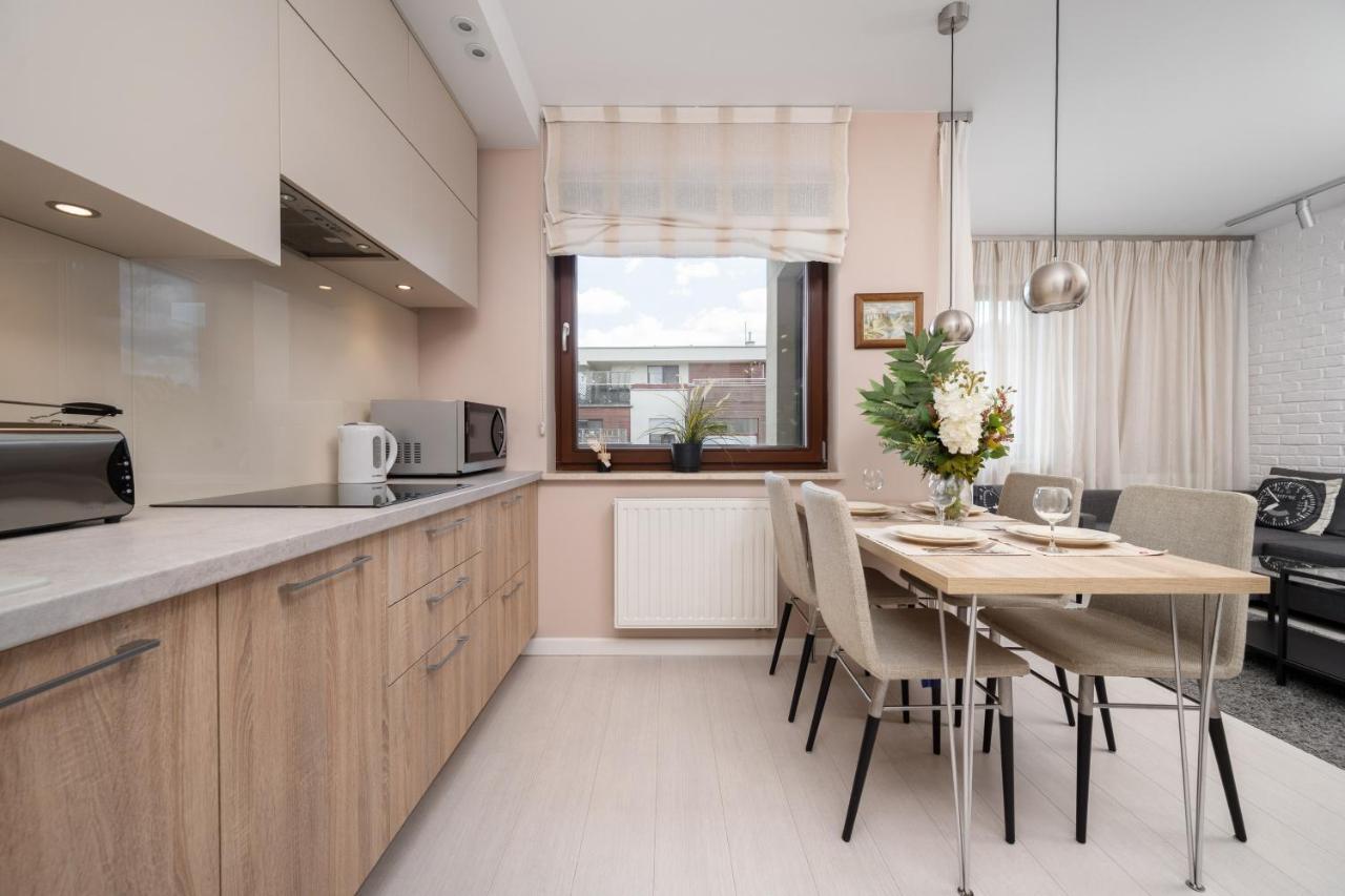 Wroclaw Dabie Silver By Renters Bagian luar foto